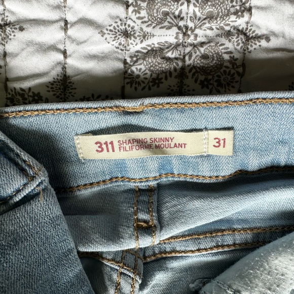 Levi - light blue denim - Picture 2 of 2